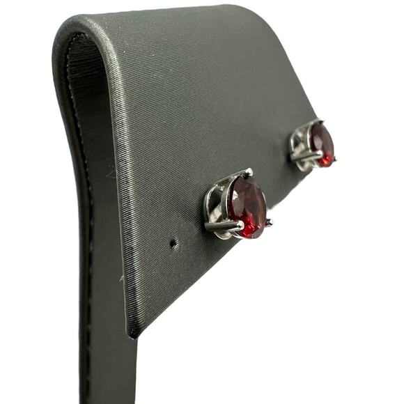 14K White Gold Garnet Stud Earrings with Costco Certificate 1.7 grams - Picture 6 of 8